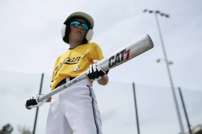 Clearance – Marucci CAT 7 Silver (-10) Junior Big Barrel Baseball Bat: MJBBC72S 4 Clearance – Marucci CAT 7 Silver (-10) Junior Big Barrel Baseball Bat: MJBBC72S - Image 2