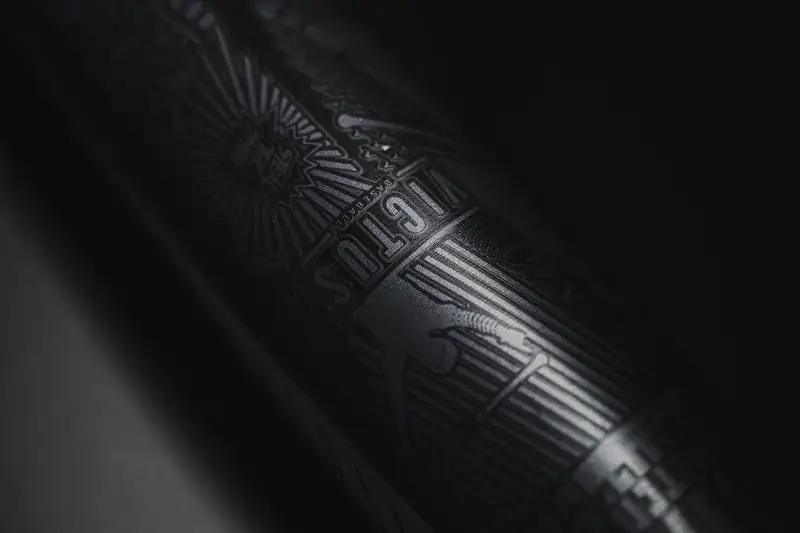 Clearance – 2021 Victus NOX (-3) BBCOR Baseball Bat: VCBN 6 Clearance – 2021 Victus NOX (-3) BBCOR Baseball Bat: VCBN - Image 4